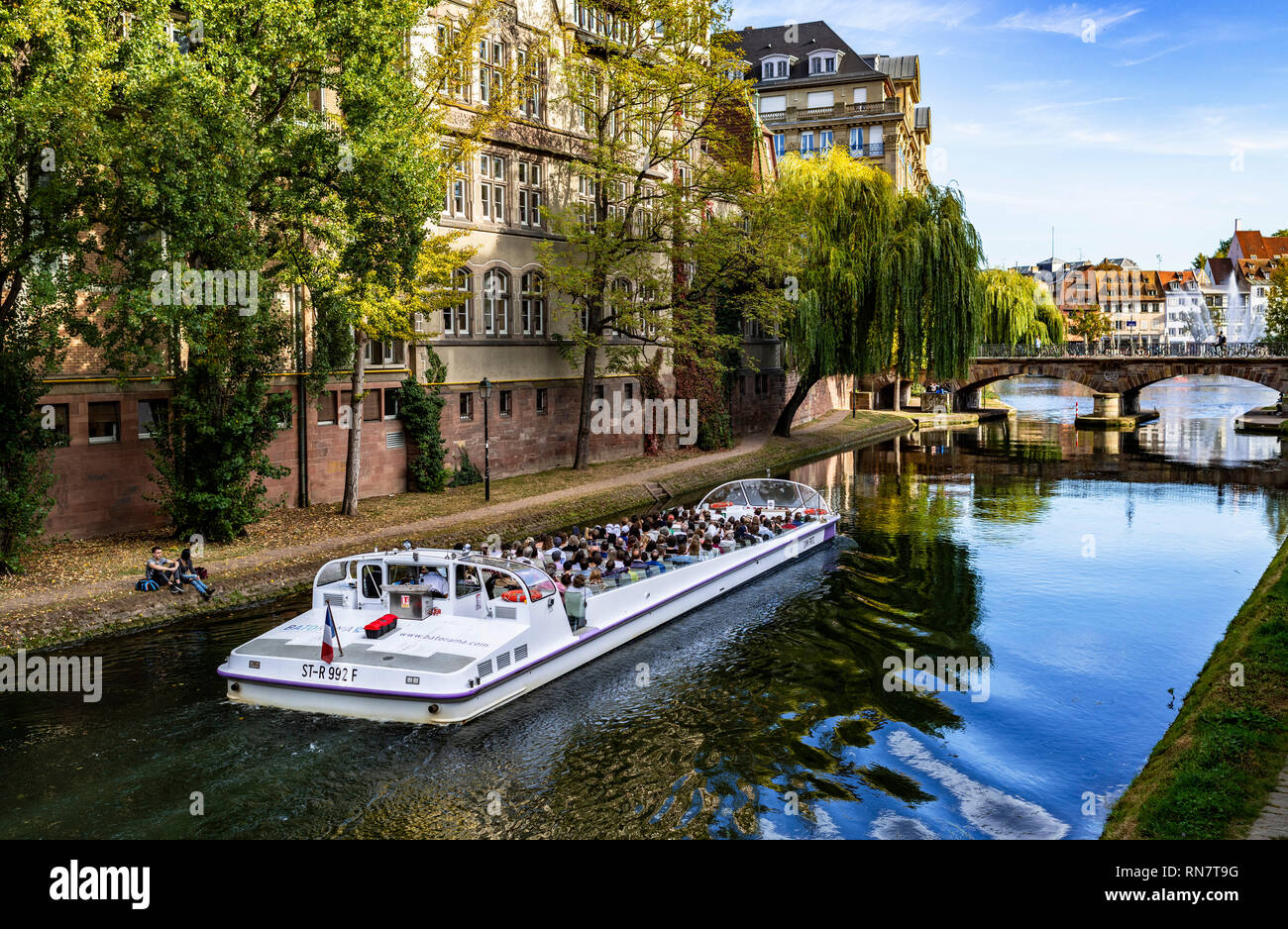crociere-sui-fiumi-di-strasburgo-immagini-e-fotografie-stock-ad-alta