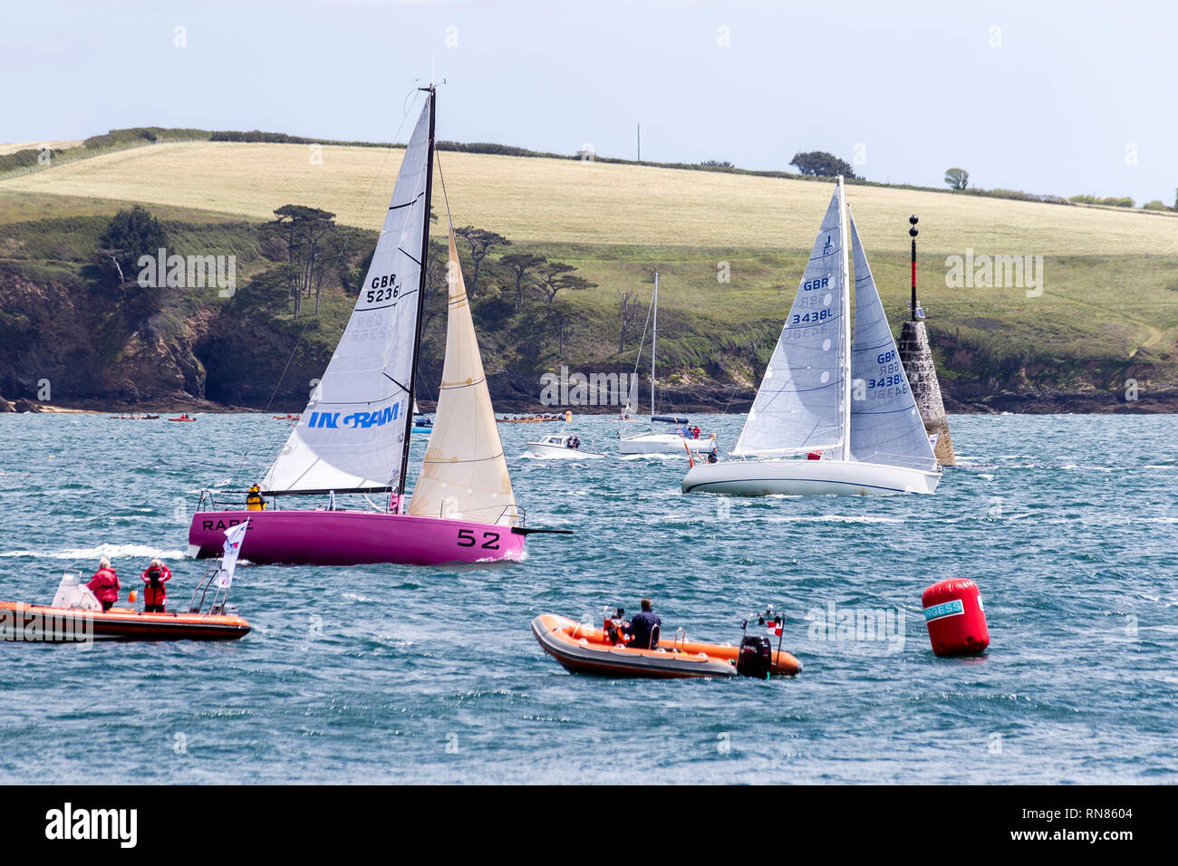 L'inizio. Il AZAB è un dilettante premier yacht race e viene eseguito ogni 4 anni. Single e Double consegnato imbarcazioni in gara da Falmouth alle Azzorre . Foto Stock