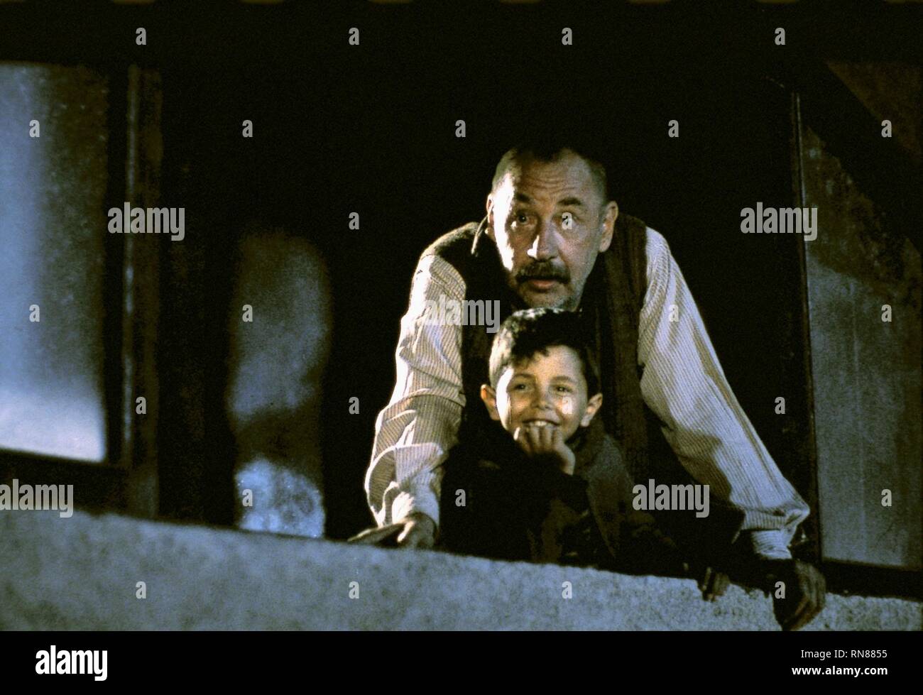 NOIRET,CASCIO, Cinema Paradiso, 1988 Foto Stock