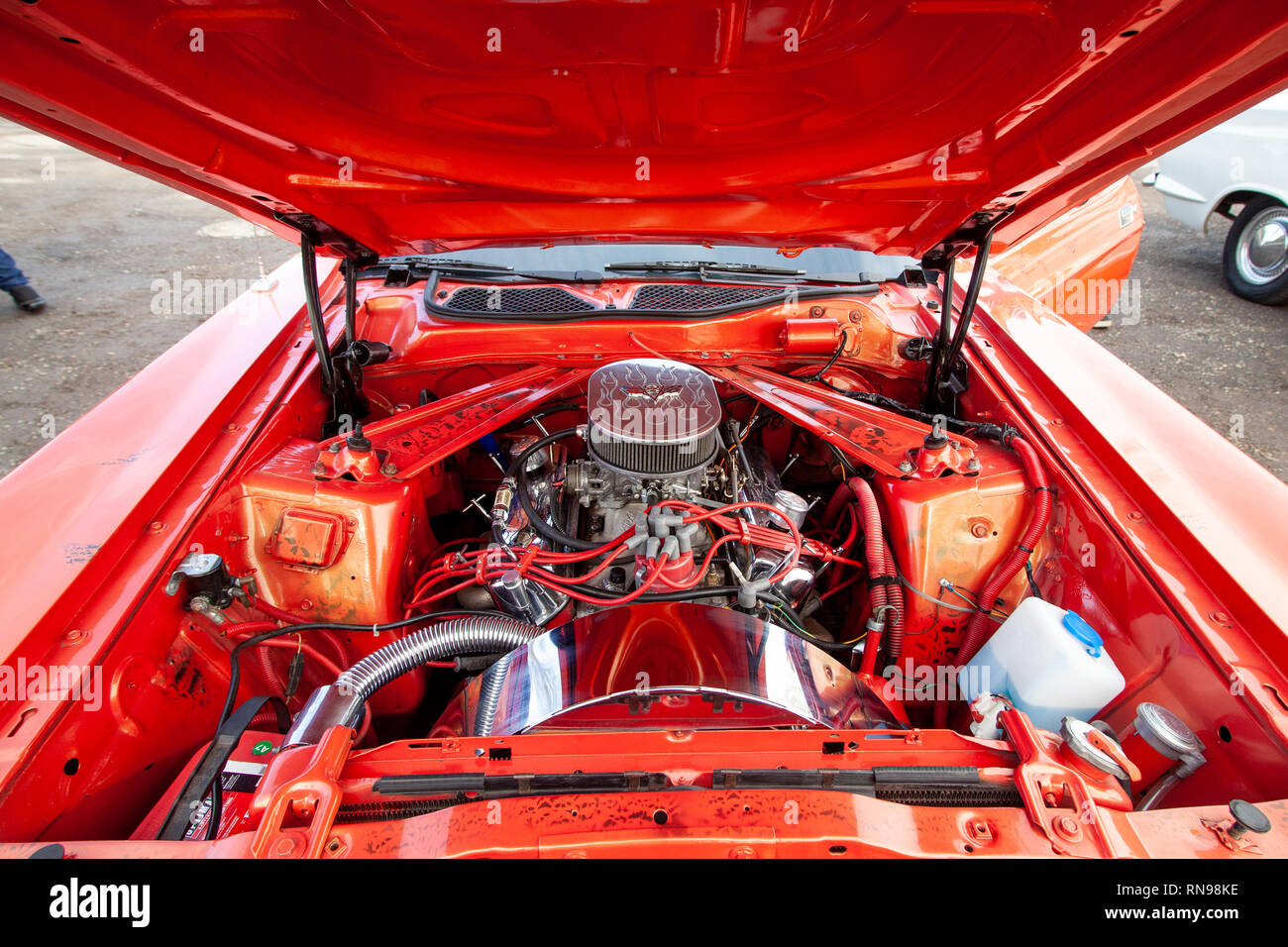 Motore cromato in American Muscle Car Foto Stock