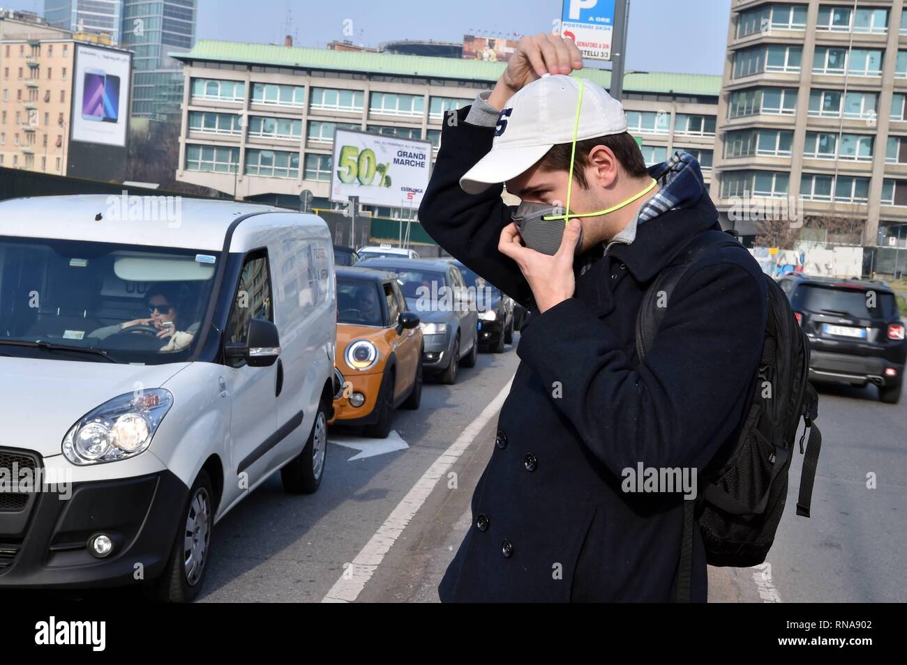 Maschera Anti Smog Immagini e Fotos Stock - Alamy