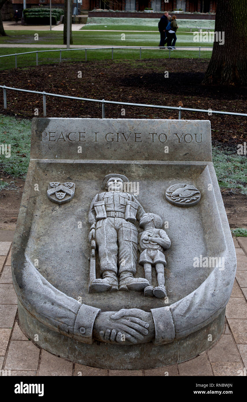 Peace Memorial, Bancroft giardini, Stratford-upon-Avon, Regno Unito Foto Stock