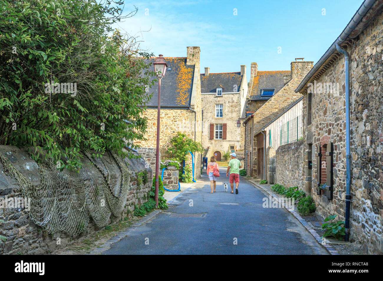 Francia, Ille et Vilaine, Cote d'Emeraude (Costa Smeralda), Valle Rance, Saint Suliac, etichettati Les Plus Beaux Villages de France (la più bella V Foto Stock