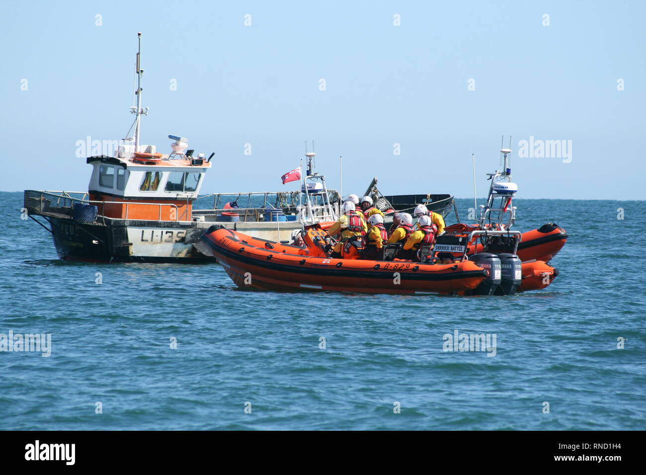 Hayling Selsey e le imbarcazioni di salvataggio in azione a Selsey scialuppa di salvataggio giorno Agosto 2018 Foto Stock