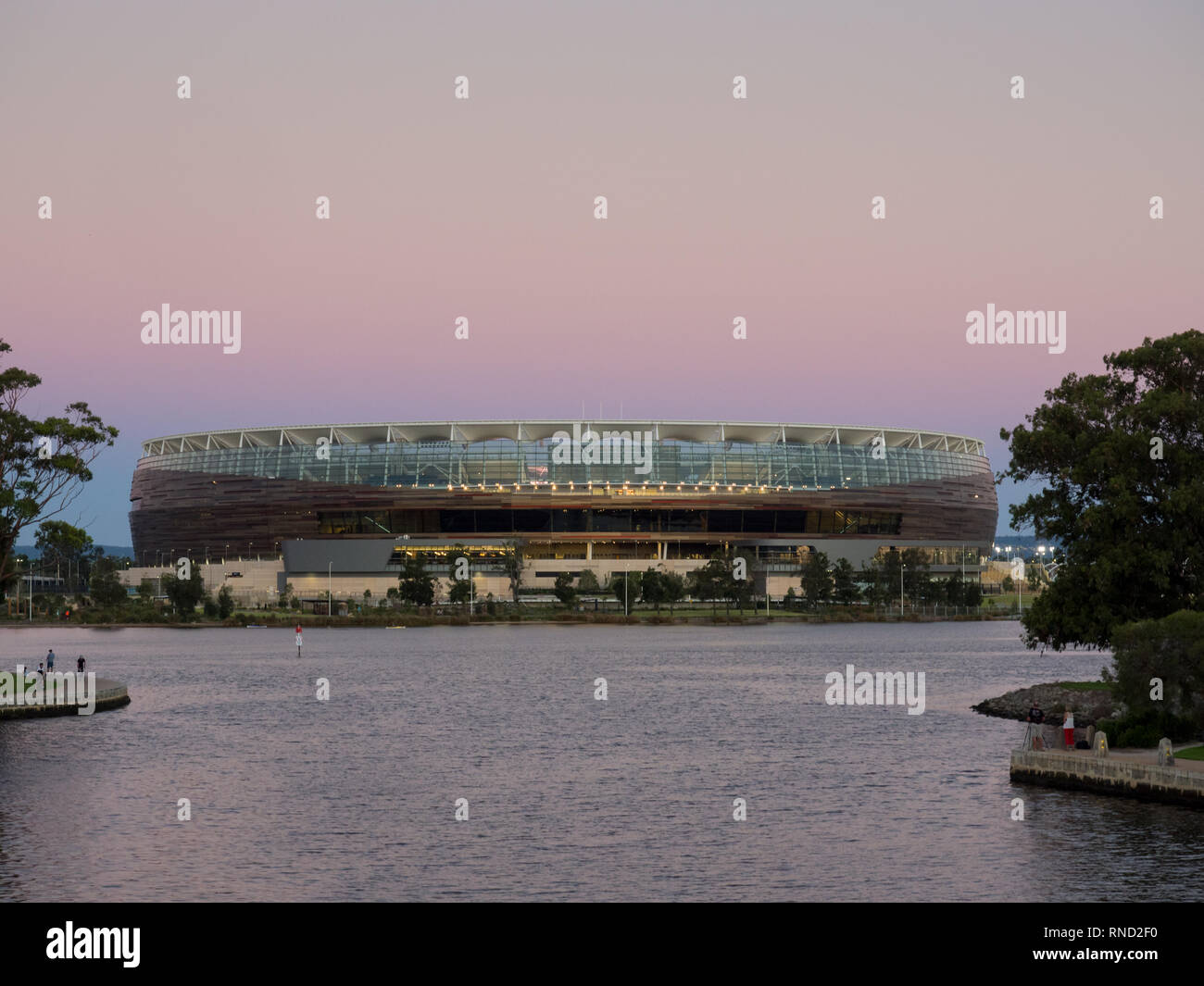 Perth Stadium al tramonto, Perth, Western Australia Foto Stock