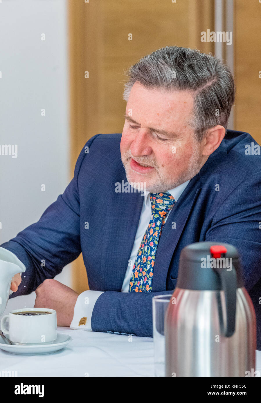 Lavoro ombra del Segretario di Stato per il commercio internazionale, Barry GARDINER P.F. a un popolo di alimentazione evento in Nottingham, Inghilterra, Regno Unito. Foto Stock