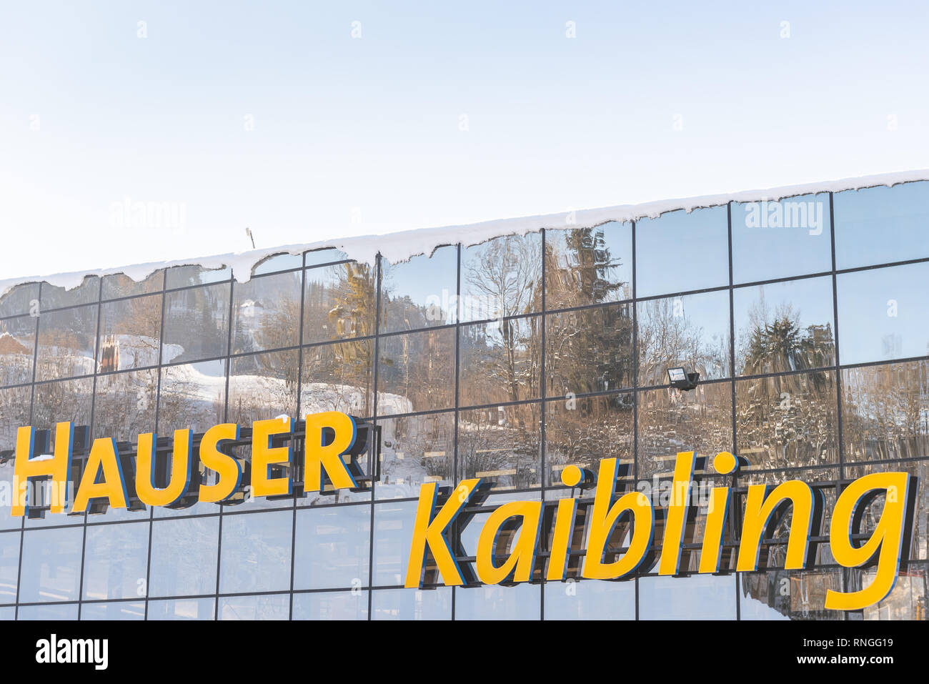 Stazione di sci Hauser Kaibling uno dell'Austria top ski resorts: 44 impianti di risalita, 123 km di piste da sci, parcheggio, Schladminger interconnessi 4 montagne Foto Stock