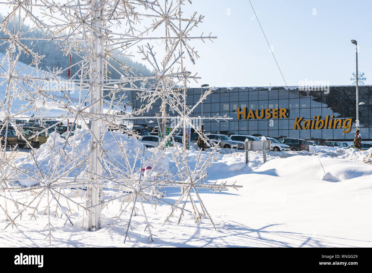 Stazione di sci Hauser Kaibling - uno dei dell'Austria top ski resorts 44 impianti di risalita 123 chilometri di piste da sci, parcheggio, Schladminger interconnessi 4 montagne Foto Stock