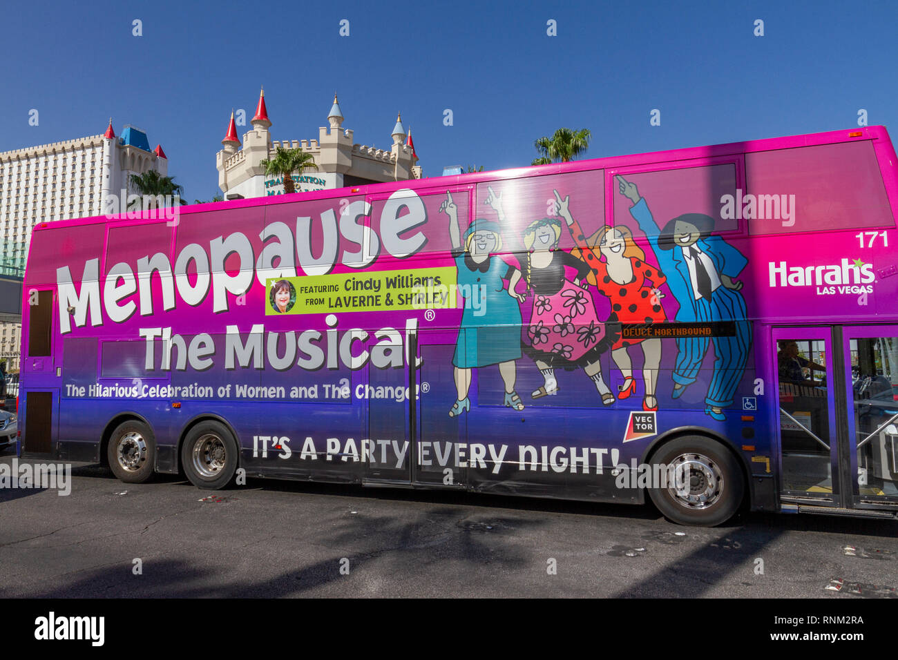 La menopausa il Musical coach advert guidando lungo la Strip di Las Vegas, Nevada, Stati Uniti. Foto Stock