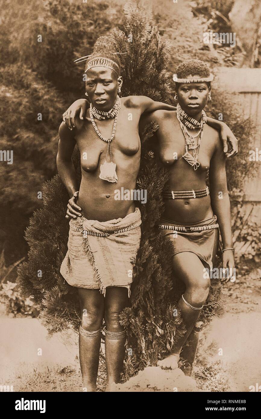 Ritratto di due donne africane, 1916, Durban, Sud Africa Foto Stock