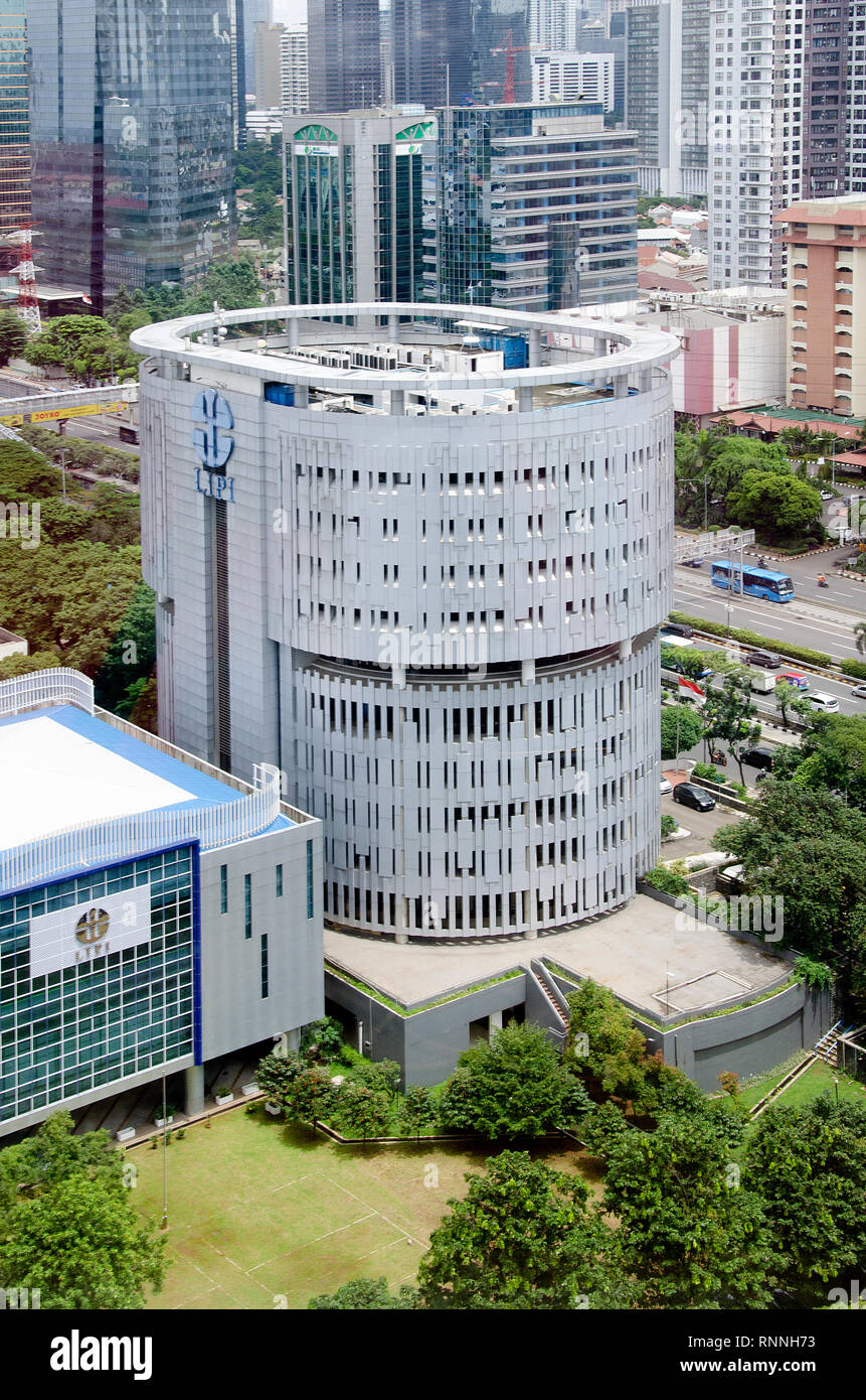 LIPI ( Lembaga Ilmu Pengetahuan Indonesia) Edificio, ufficio presso la centrale di Giacarta, Gatot Subroto Street Foto Stock