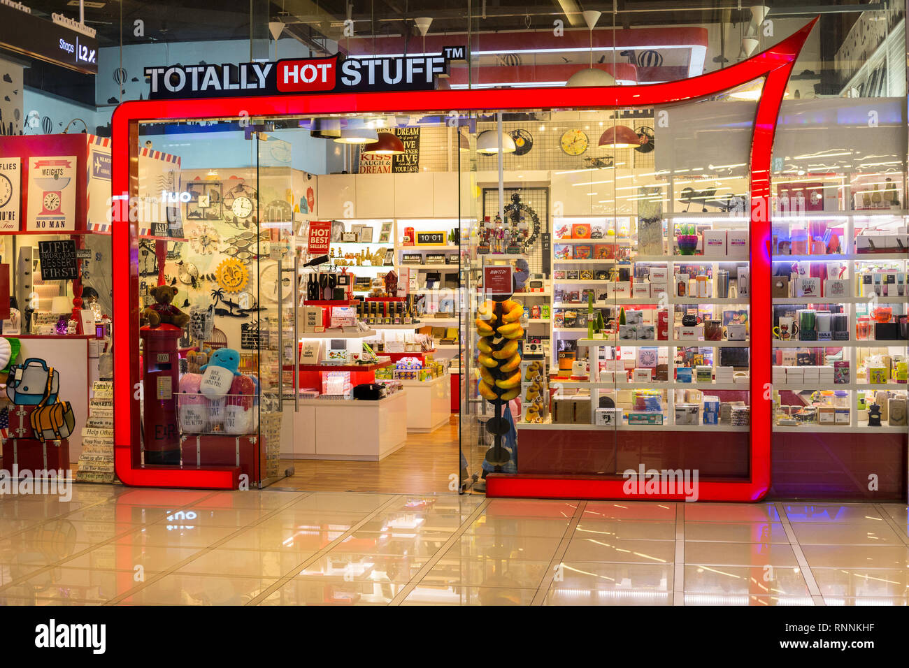 Singapore. Gadget e Articoli da emporio Store nel gateway Orchard Mall, Orchard Road. Foto Stock