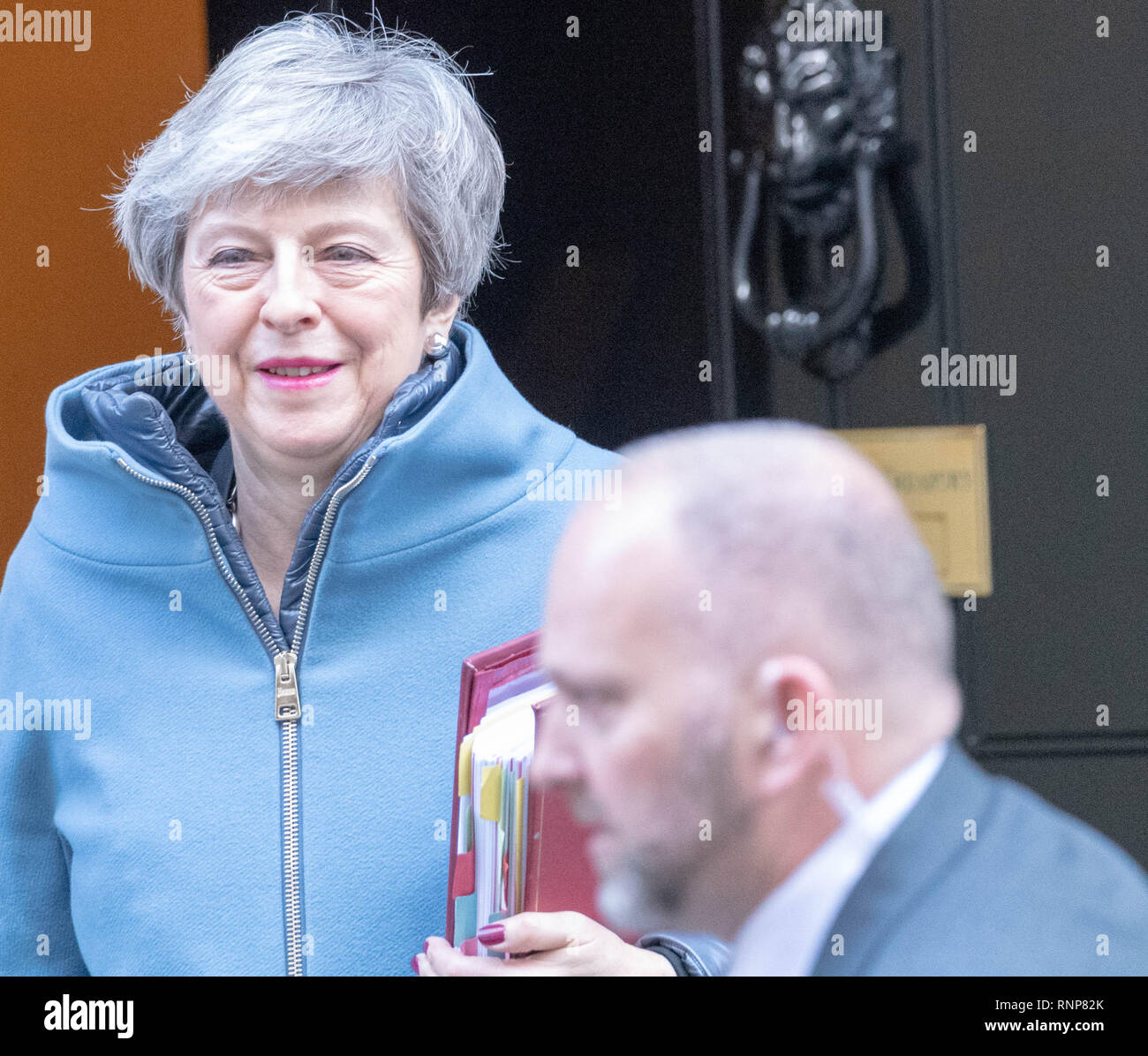 Londra, Regno Unito. Xx Febbraio 2019. Theresa Maggio MP PC, Primo Ministro lascia 10 Downing Street, Londra Credito: Ian Davidson/Alamy Live News Foto Stock