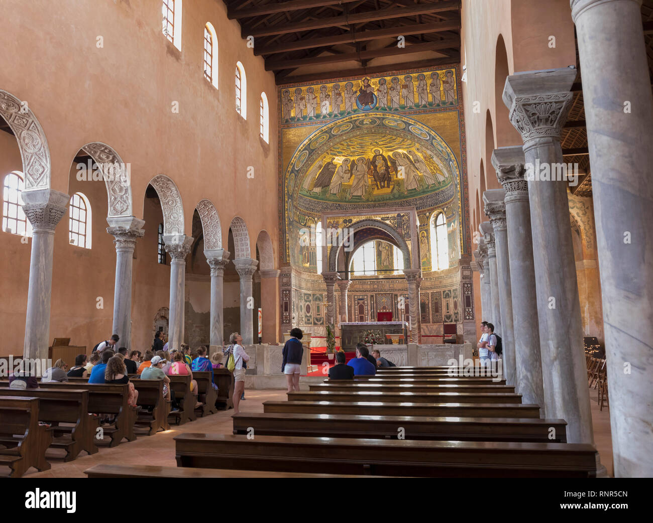 Basilica Eufrasiana - Eufrazijeva bazilika in croato - o la Basilica Cattedrale dell Assunzione di Maria. Parenzo in Istria, Croazia. Interi Foto Stock