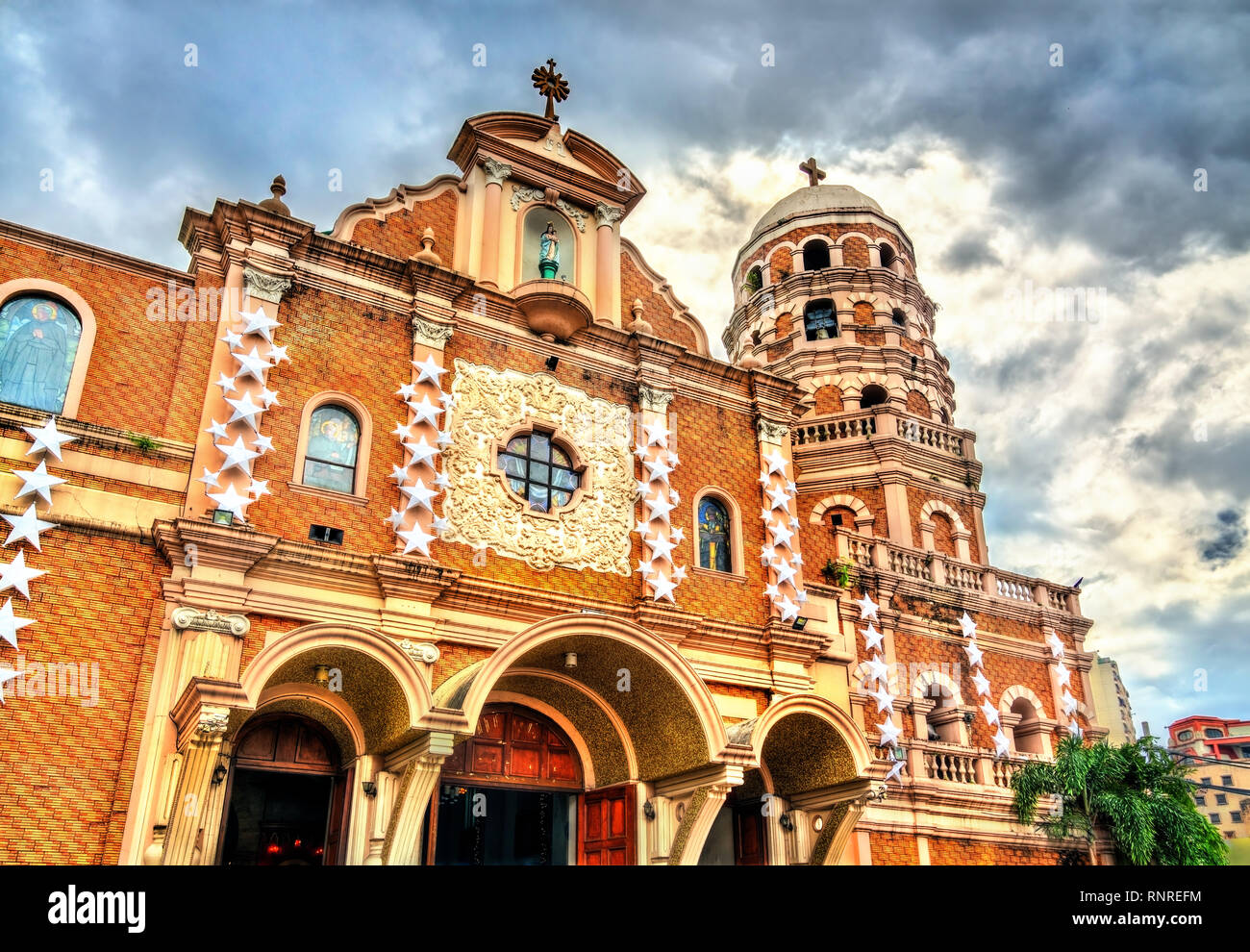Chiesa di Santa Cruz in Manila nelle Filippine Foto Stock