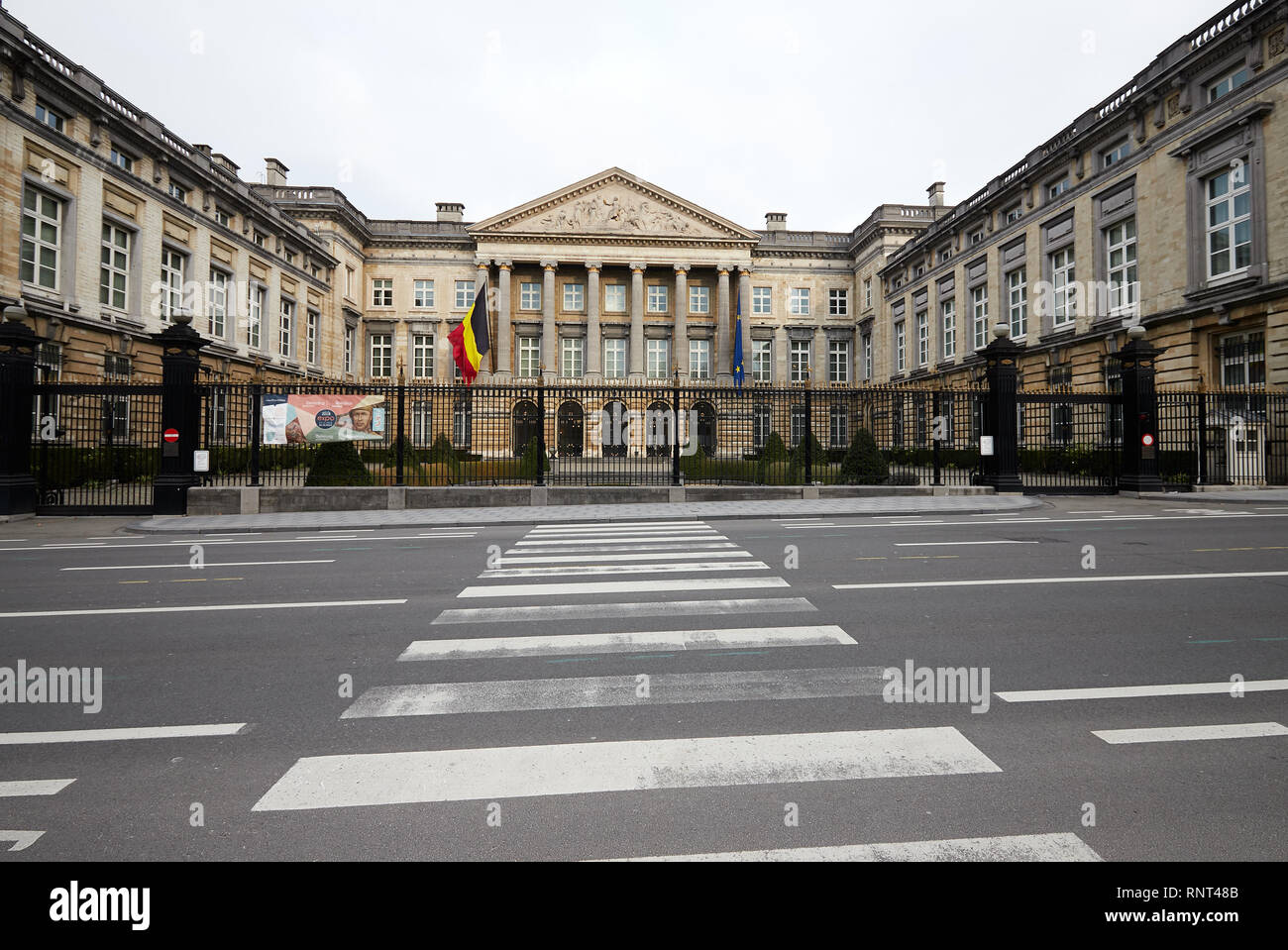 15.12.2018, Bruxelles, Bruxellescapitale, Belgio - Il Palazzo della Nazione, sede del parlamento federale belga. 00R181215D046CAROEX.JPG [modello REL Foto Stock