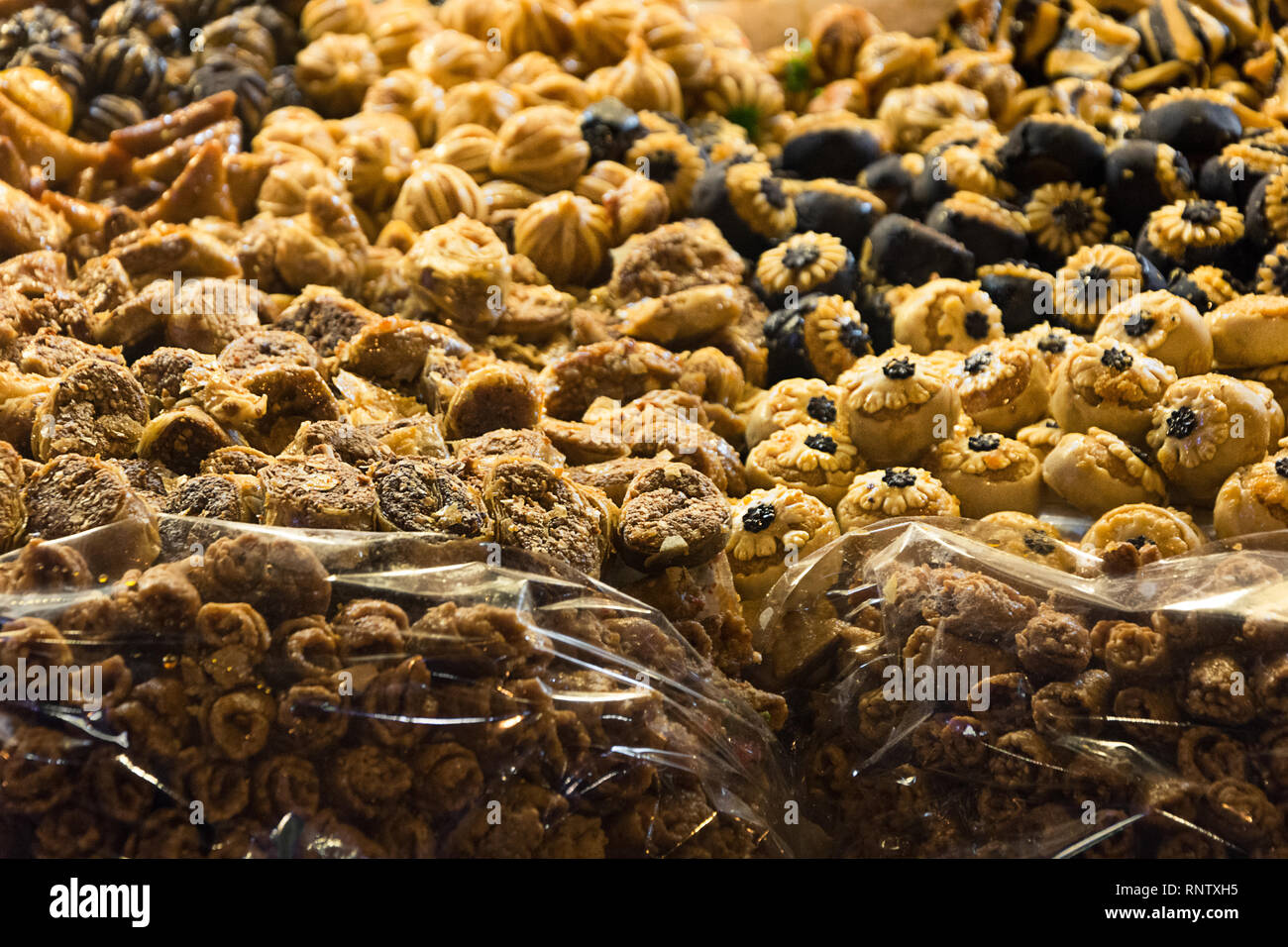 Pasticceria fresca mescolare il panificio. Sfondo di pasticceria. Dolci fatti in casa Foto Stock