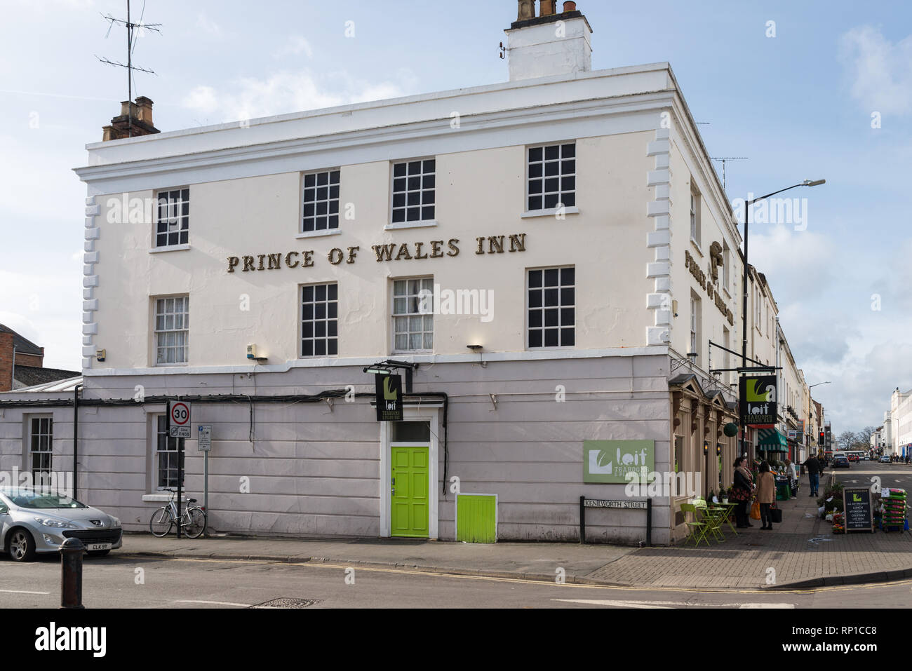 Leif sala da tè caffetteria e un piano bar in Warwick Street, Leamington Spa Warwickshire Foto Stock