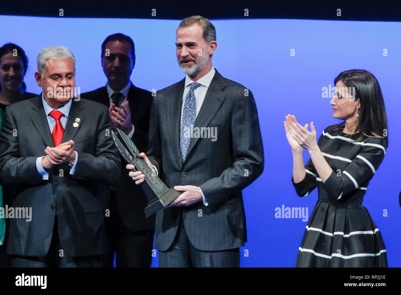 Madrid, Spagna. Xx Febbraio 2019. Il re Filippo VI di Spagna, Regina Letizia di Spagna frequentare la consegna al re Filippo VI di Spagna del 'World Peace & Liberty Award' durante la sessione di chiusura della 'Legge Mondiale Congresso (WLC)" del "World Jurist Association (WJA)" presso il Teatro Reale a febbraio 20, 2019 a Madrid, Spagna. Credito: Jimmy Olsen/Media punzone ***Nessuna Spagna***/Alamy Live News Foto Stock