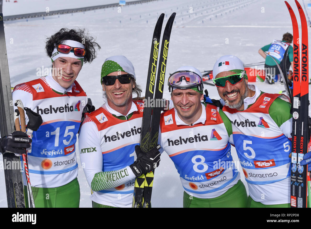 Seefeld, Austria. Xx Febbraio 2019. Messicani membri del team dopo la concorrenza negli uomini 10-k gara di qualificazione alla Fis Nordic Ski World Championships. La gara di qualificazione è tenuto a tutti i campionati del mondo per consentire ai concorrenti di paesi senza una forte storia sciistica di competere nei campionati del mondo dalla finitura in top 10 in questa gara. Da sinistra a destra: Antonio Pineyro, Luis Arena Carrasco, Juan Carlos Aviles Solis, Madrazo tedesco. Nonostante i sorrisi, nessuno di loro qualificato. Credito: John Lazenby/Alamy Live News Foto Stock