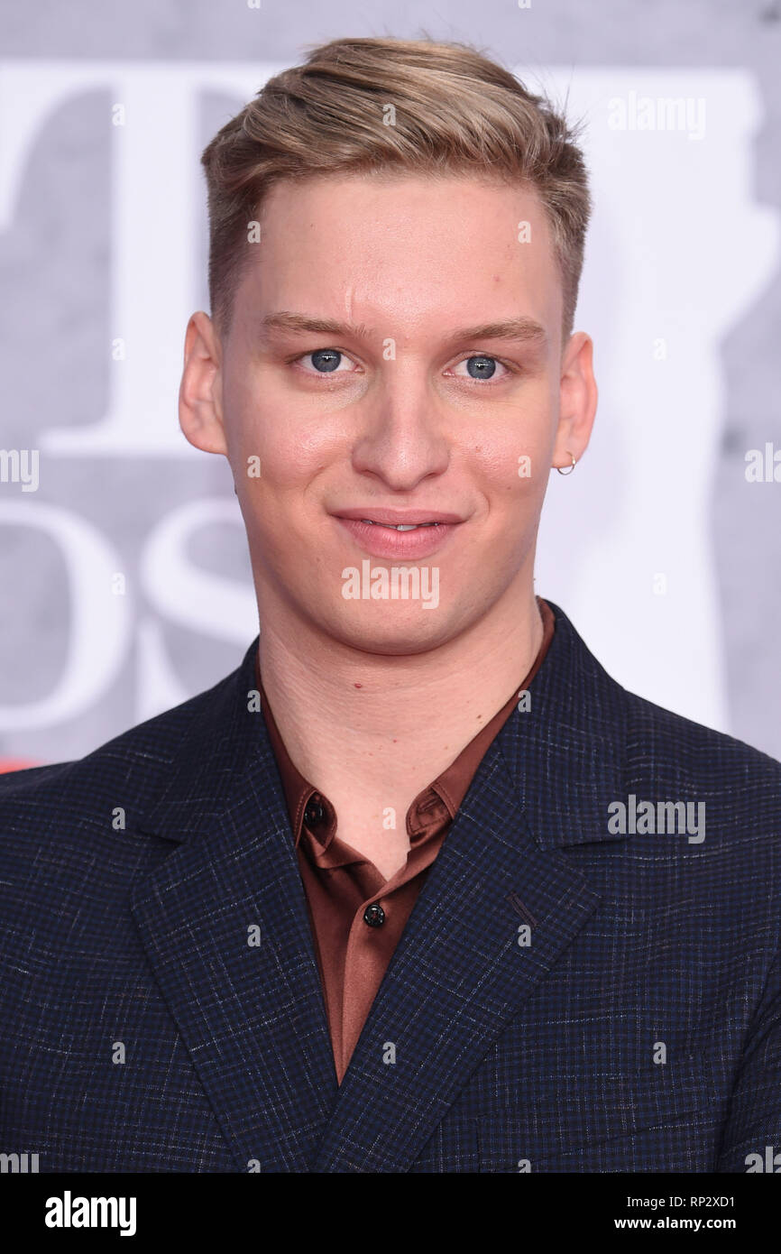 Londra, Regno Unito. Febbraio 20, 2019: George Ezra in arrivo per il Brit Awards 2019 all'O2 Arena, Londra. Immagine: Steve Vas/Featureflash.solo uso editoriale *** Foto Stock