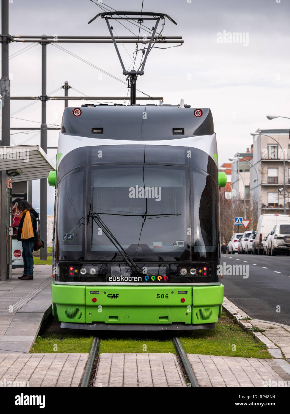 Dettaglio di una linea tramviaria per le strade di Vitoria-Gasteiz, Paesi Baschi Foto Stock