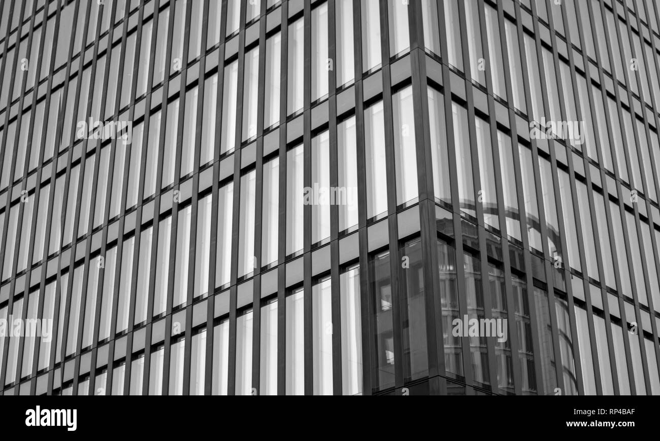 Windows edificio per uffici per lo sfondo Foto Stock