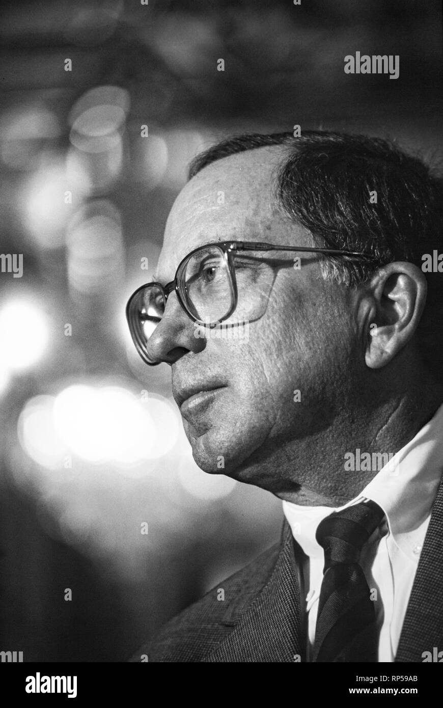 Noi Senatore Sam Nunn della Georgia. Presidente del il Comitato delle forze armate del senato. Foto Stock