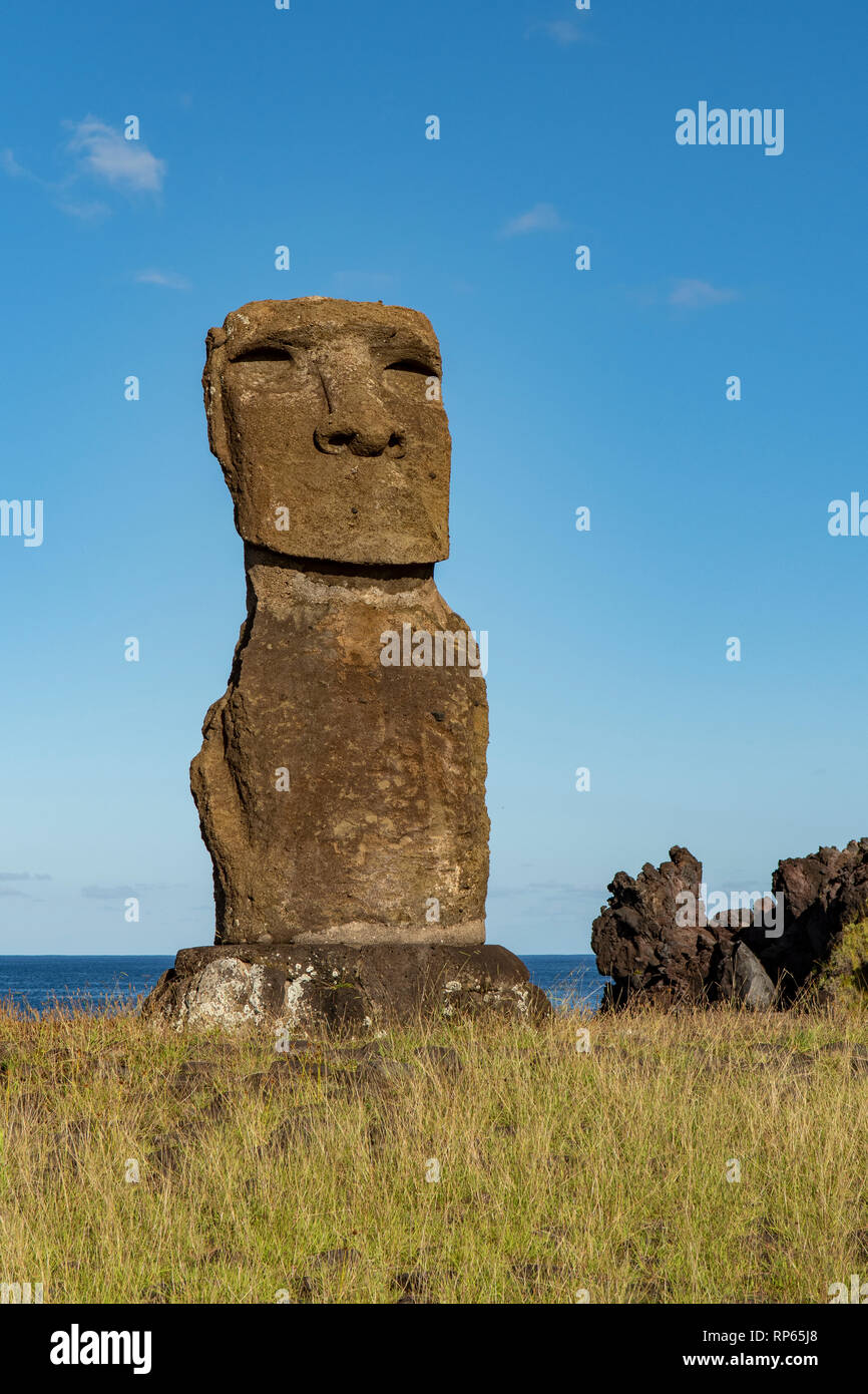 Moai a Ahu Hanga Kio'e, Isola di Pasqua, Cile Foto Stock