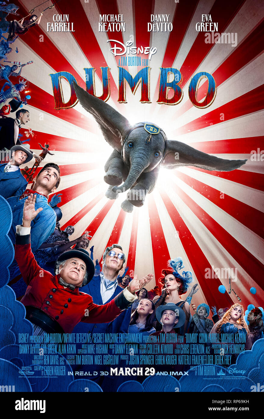 Dumbo (2019) diretto da Tim Burton e interpretato da Eva Green, Colin Farrell e Michael Keaton. Foto Stock