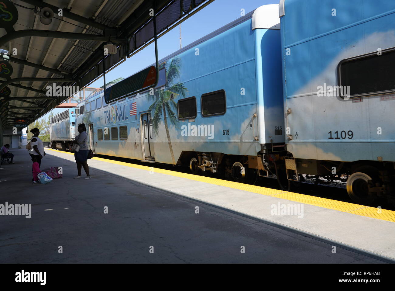 Vista del Parco Mongonia treno dalla stazione di West Palm Beach, FL, Stati Uniti d'America il 15 febbraio 2019 a 10:15 a.m. Foto Stock