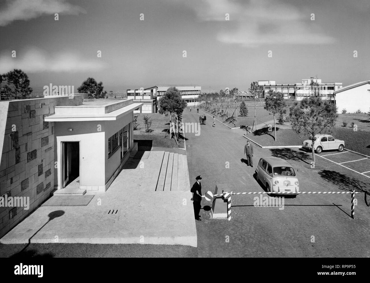 Ingresso al laboratorio per la ricerca nucleare, Italia, 1959 Foto Stock