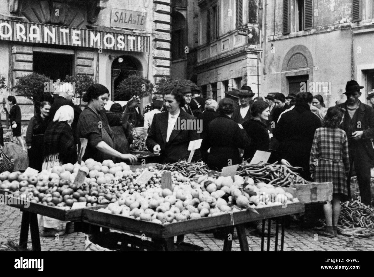 Mercato, tivoli, Lazio, Italia 1930 Foto Stock