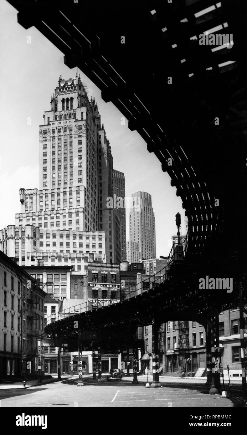 New York, la ferrovia sopraelevata, 1952 Foto Stock