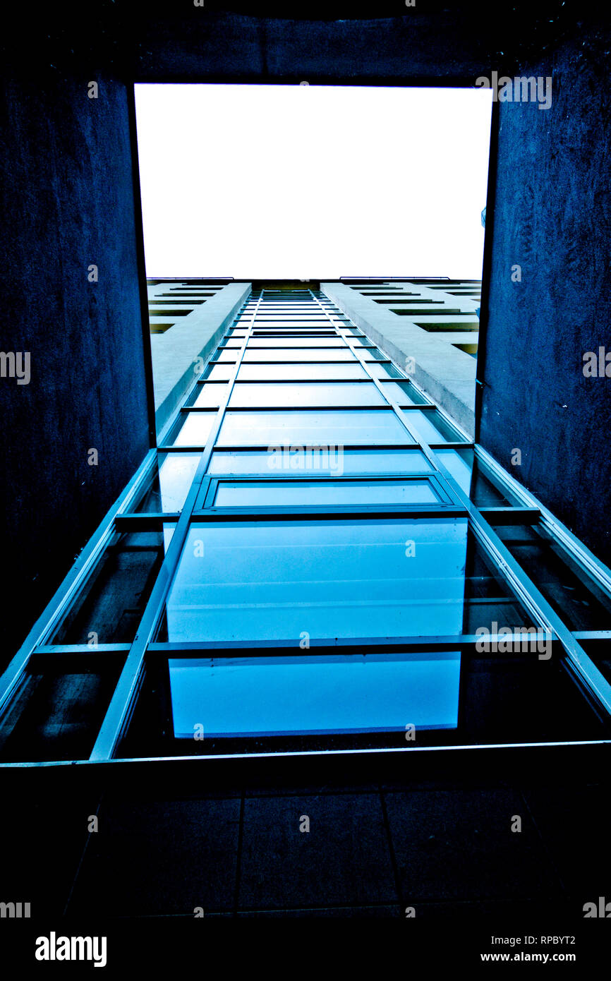 Abstract moderna architettura blu Foto Stock