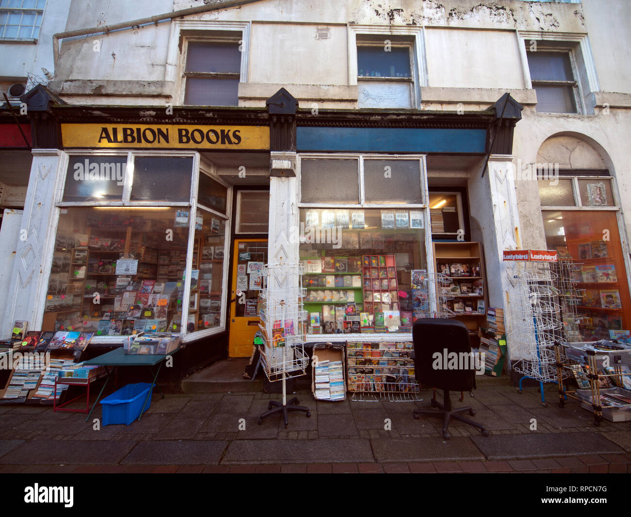 Di seconda mano negozi di libri nella Città Vecchia di Hastings Foto Stock