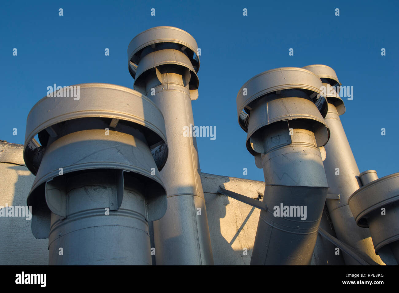 Tetto a tubi di ventilazione new york city Foto Stock