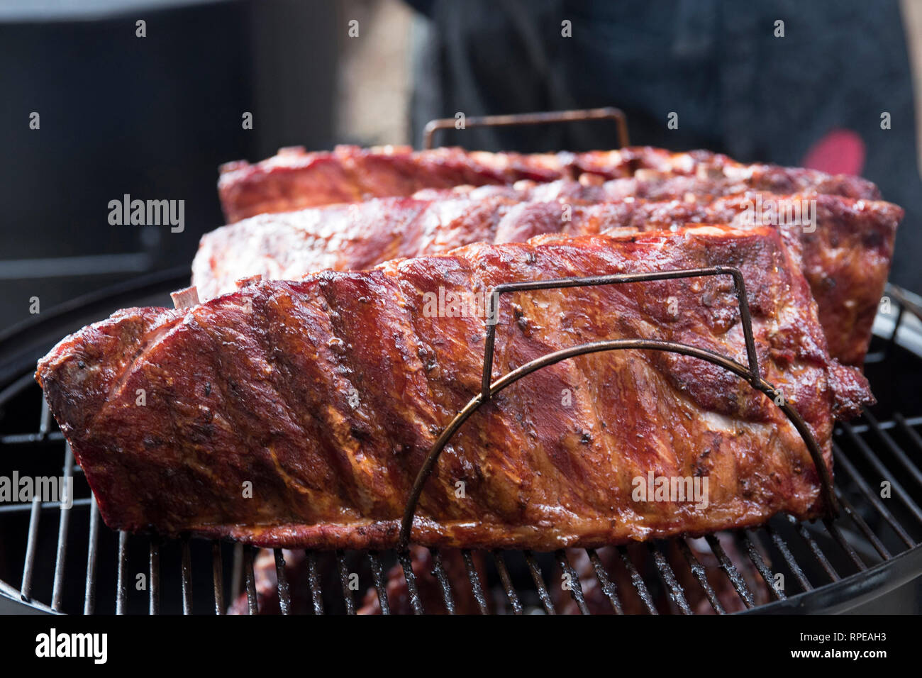 Primo piano di nervature sul barbecue Foto Stock