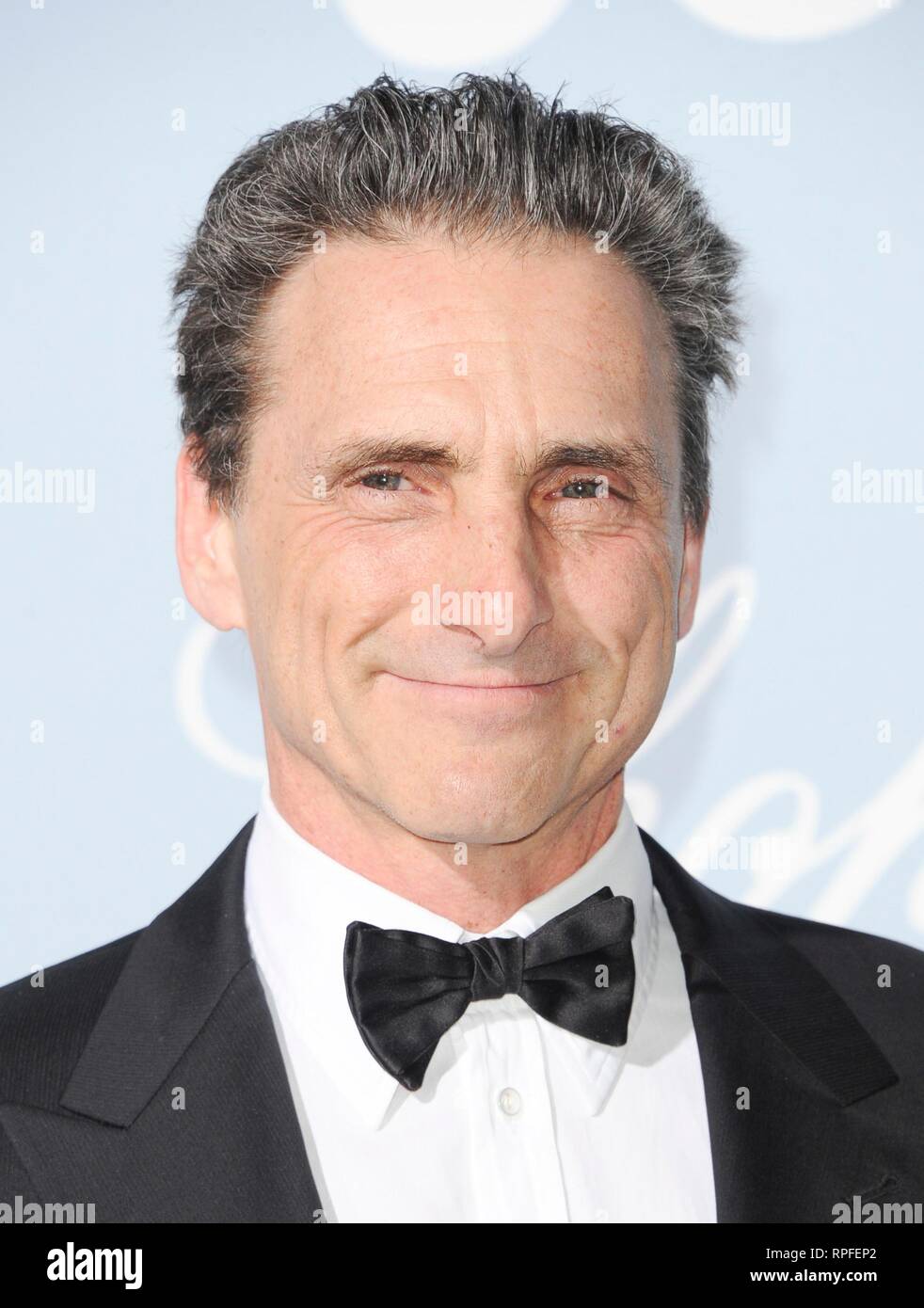 Los Angeles, CA, Stati Uniti d'America. Il 21 febbraio, 2019. Lawrence Bender presso gli arrivi per UCLA di Hollywood per la scienza di Gala, residenza privata, Los Angeles, CA, 21 febbraio 2019. Credito: Elizabeth Goodenough/Everett raccolta/Alamy Live News Foto Stock