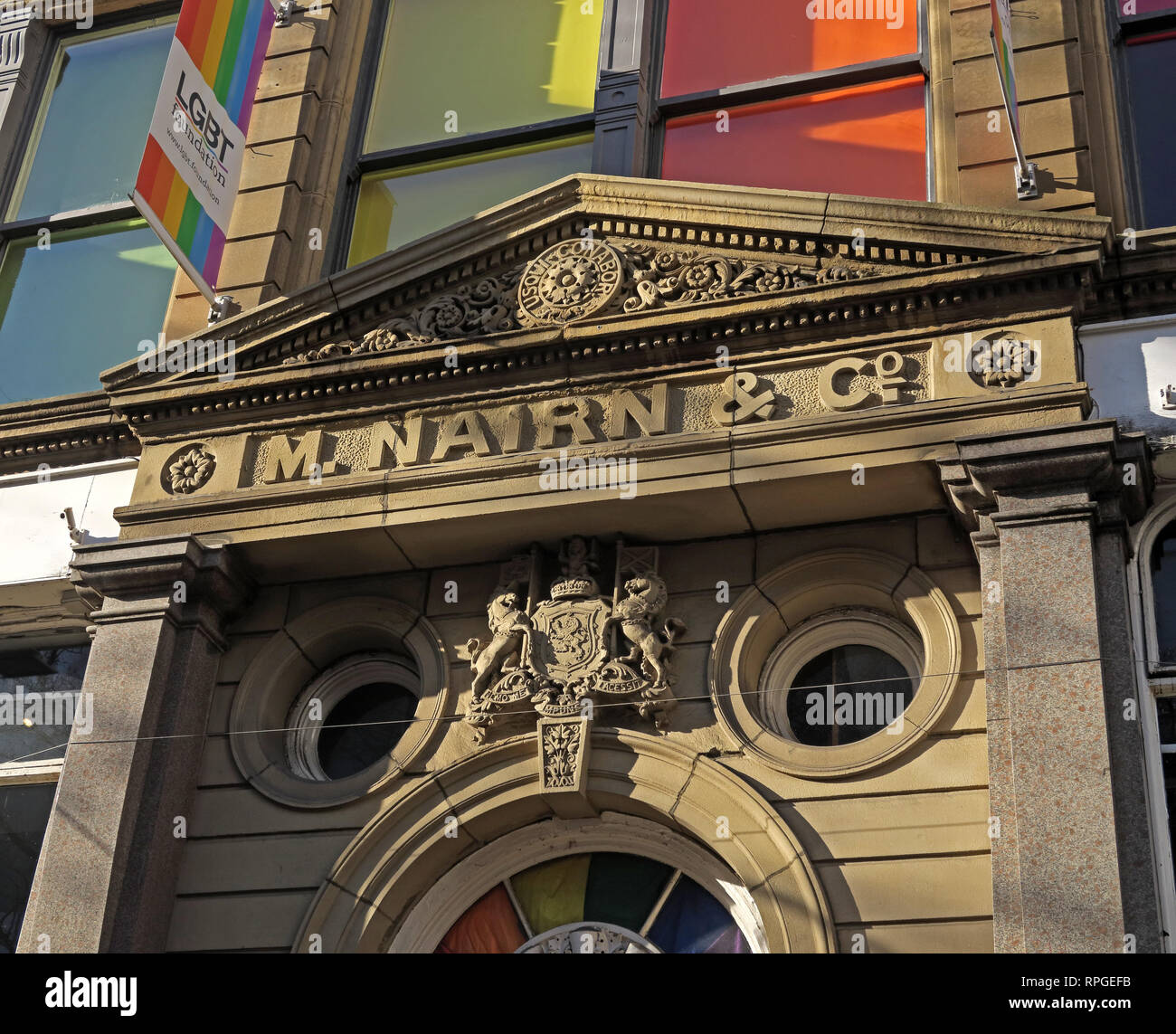 M Nairn & Co, ufficio 1903 - lino , linoleum, panni per pavimenti, telai elettrici, Canal St, Manchester, Gay Village, Lancashire, Inghilterra, Regno Unito, M1 3HN Foto Stock
