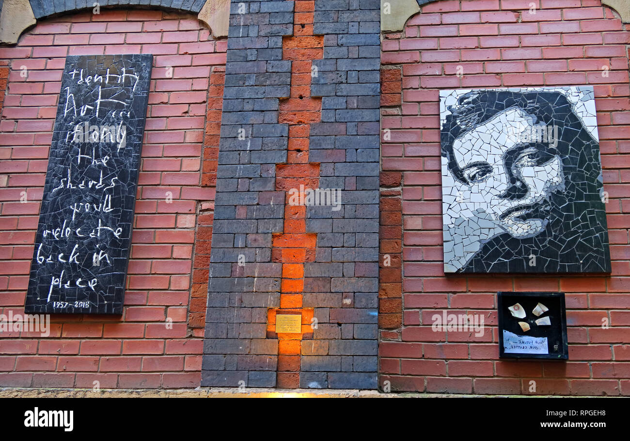 Mosaico su Afflecks Palace Tib St, Manchester Mark E Smith e la caduta, dieci case di Eva, Inghilterra, Regno Unito, M4 1PW Foto Stock