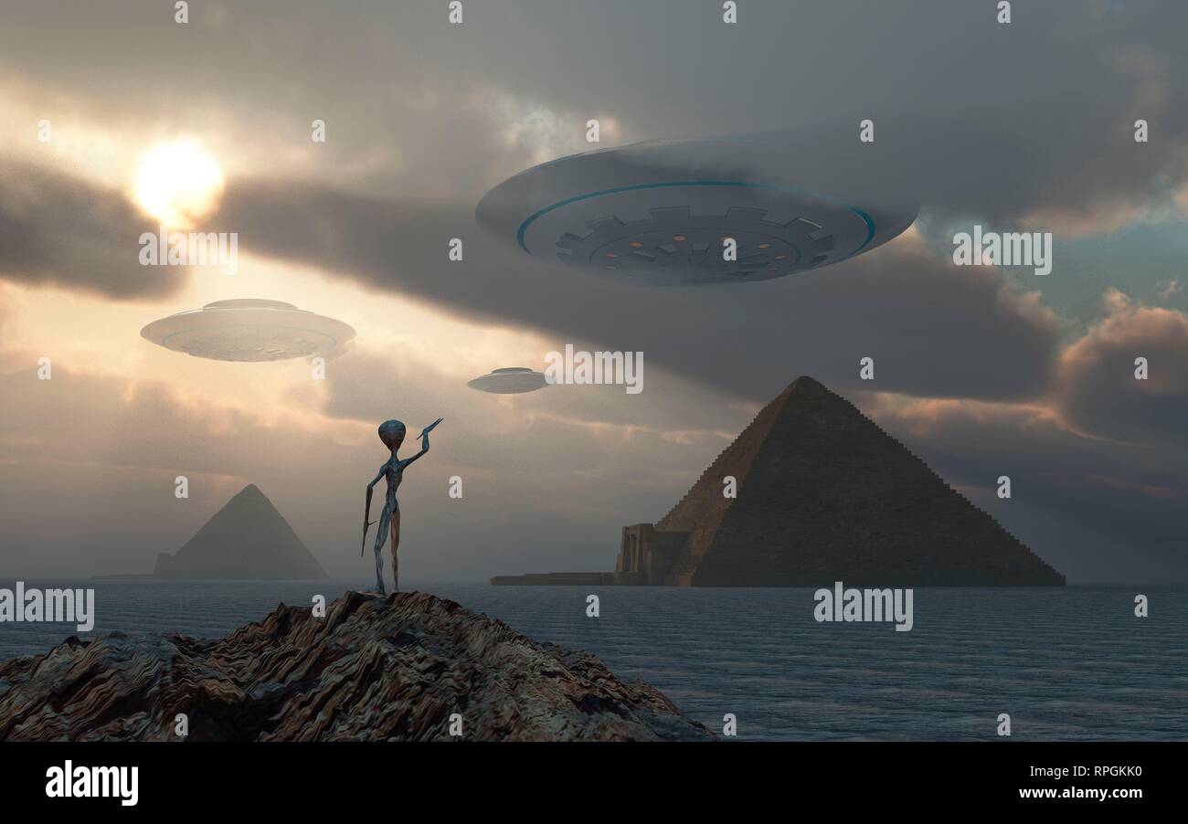 Antica alieni, i veri costruttori delle piramidi egiziane. Foto Stock