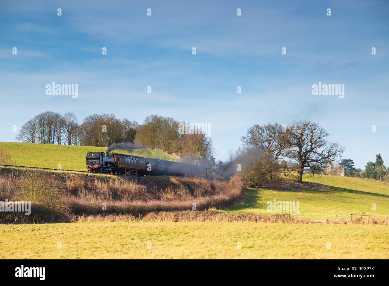 Treni a vapore in Severn Valley Railway nel pittoresco villaggio di Arley in Worcestershire, Regno Unito. Preso il 21 febbraio 2019 Foto Stock