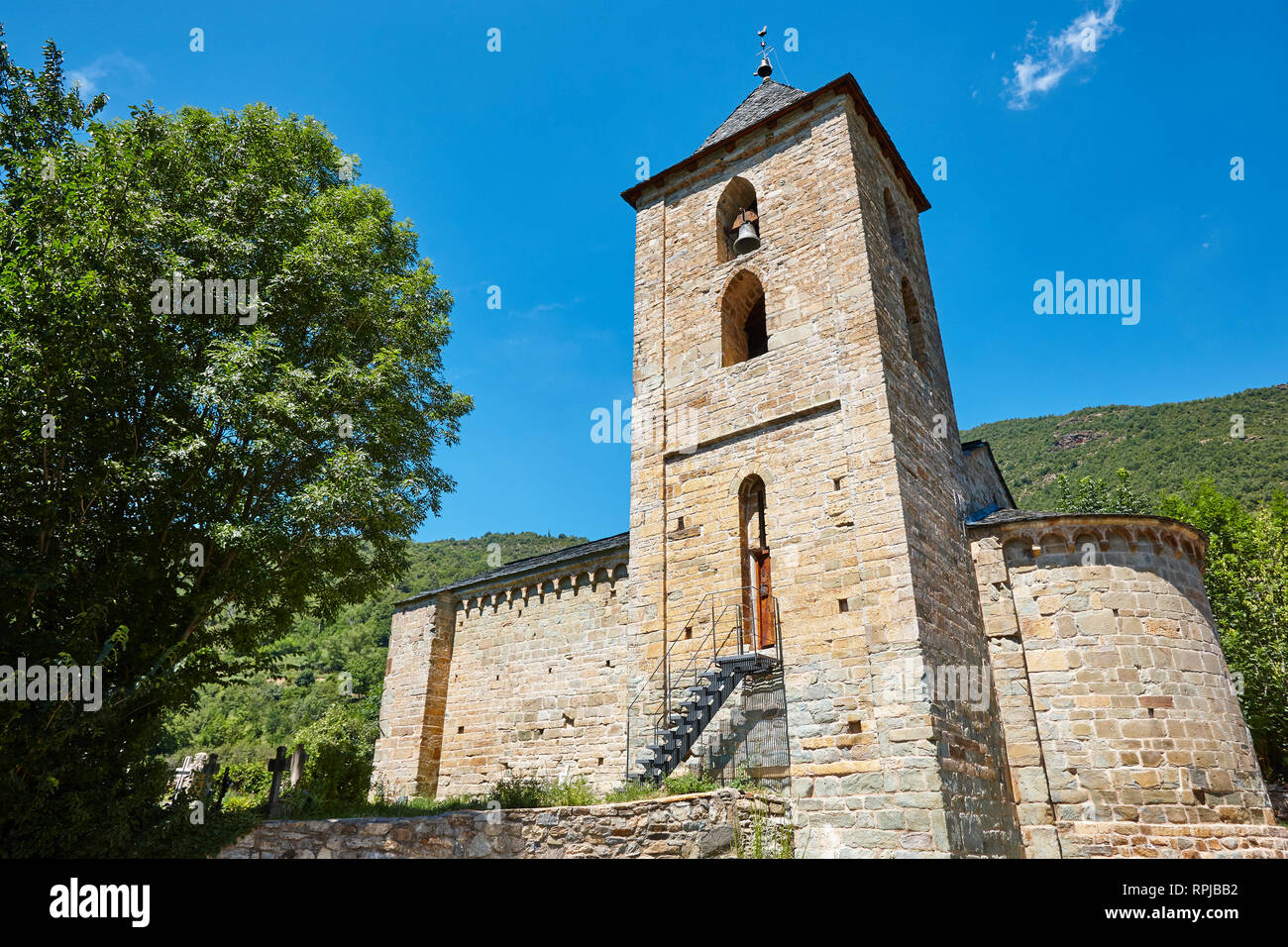 Lo spagnolo arte romanica. LAssumpcion de Coll chiesa. La valle di Boi Foto Stock