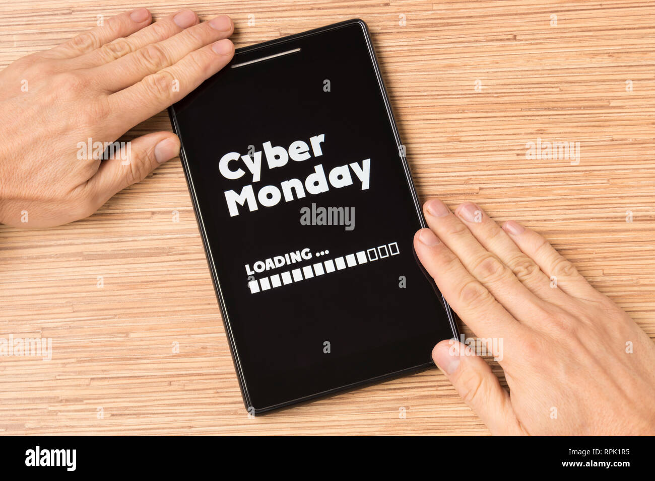 Cyber lunedì il caricamento Foto Stock