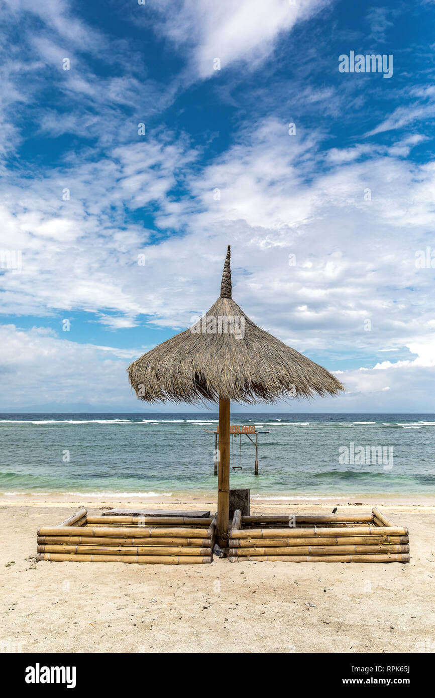 Una spiaggia immagine sull'isola di Gili Trawangan situato in Bali Indonesia. Foto Stock