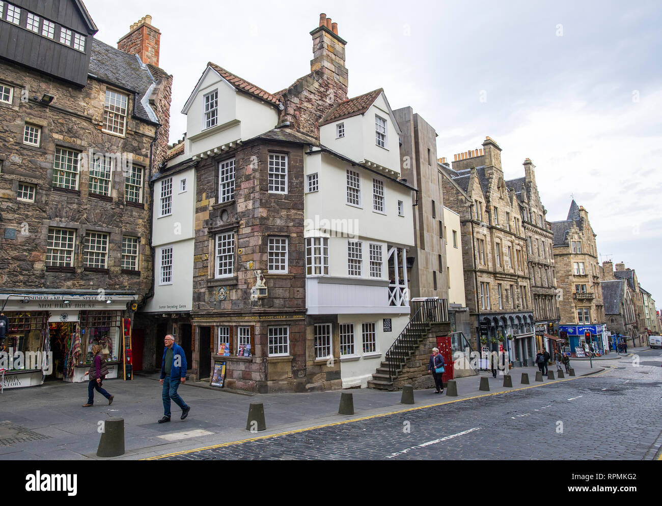 La Casa di John Knox & Scottish Storytelling Centro in High Street Royal Mile di Edimburgo in Scozia. Foto Stock