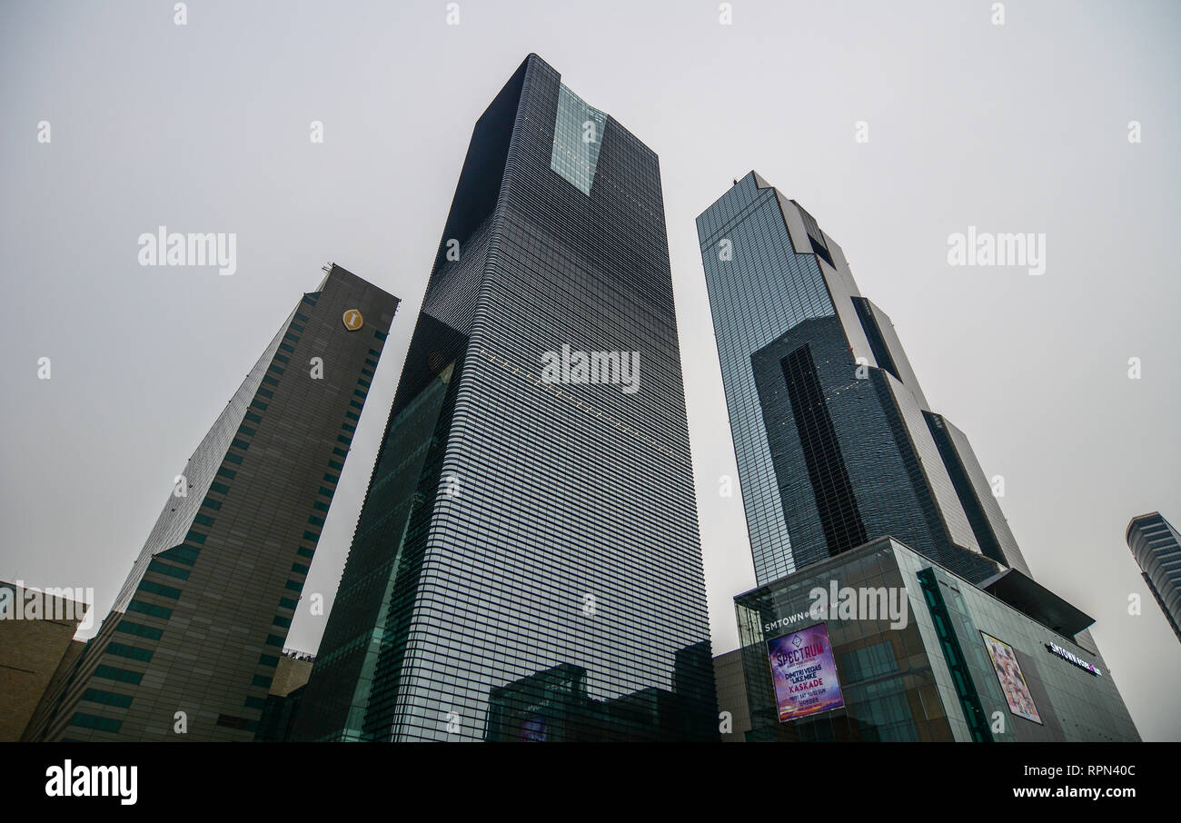 Seoul, Corea del Sud - Sep 15, 2016. Vista dei grattacieli nel quartiere di Gangnam di Seoul, Corea del Sud. Seul è classificata come la quarta più grande metropolitan Foto Stock