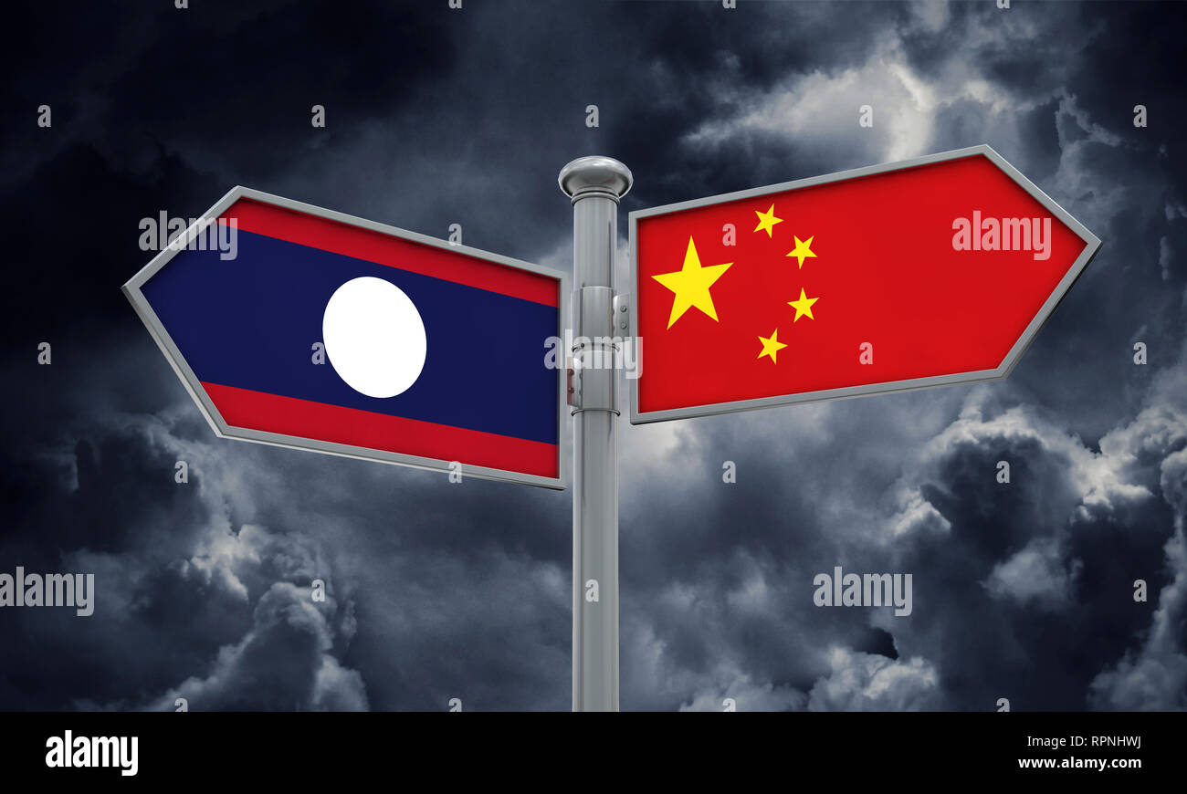 La Cina e il Laos bandiera segno muovendosi in direzione diversa. Il rendering 3D Foto Stock