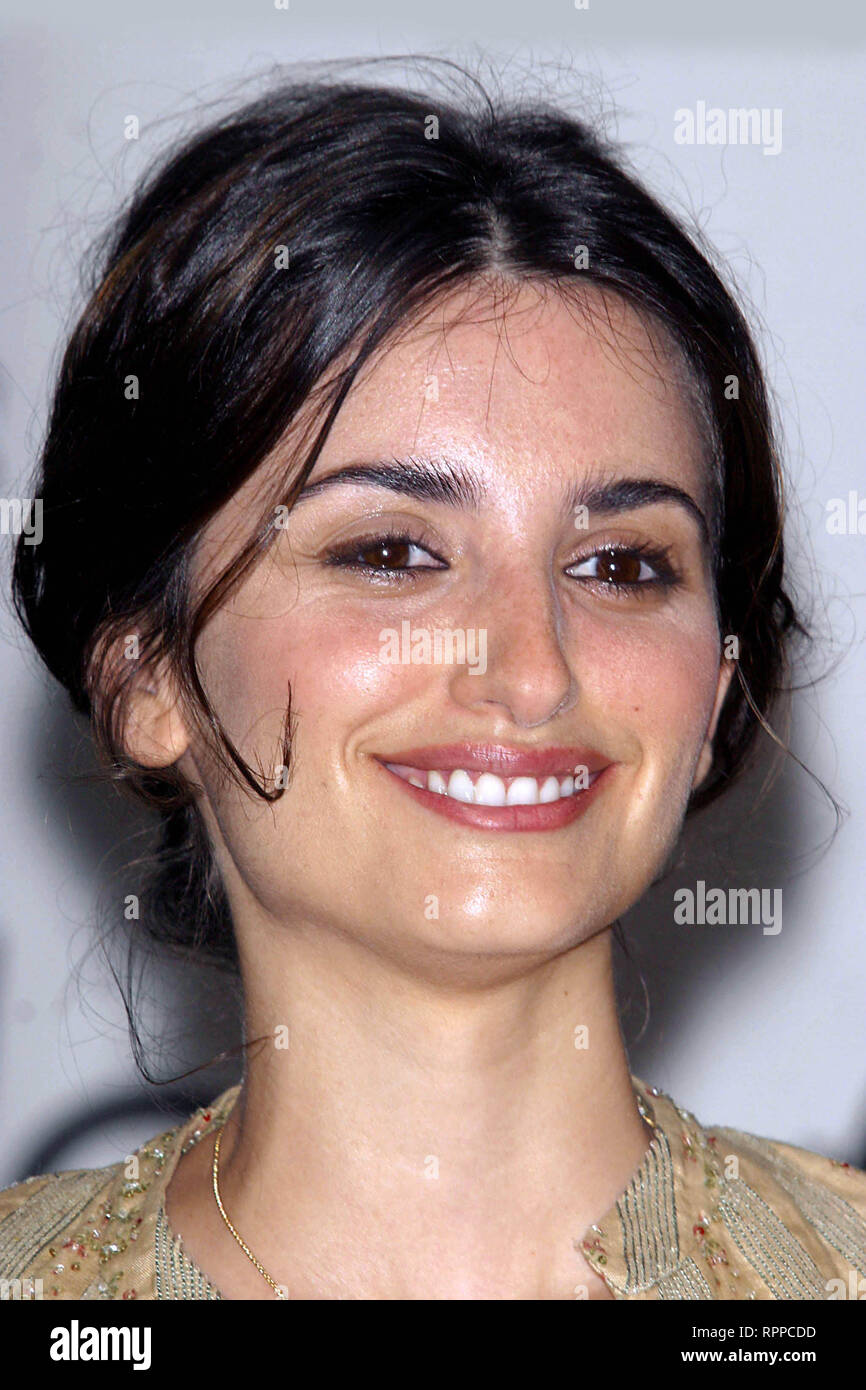 PENELOPE CRUZ 2003 foto da John Barrett/il PHOTOlink Foto Stock